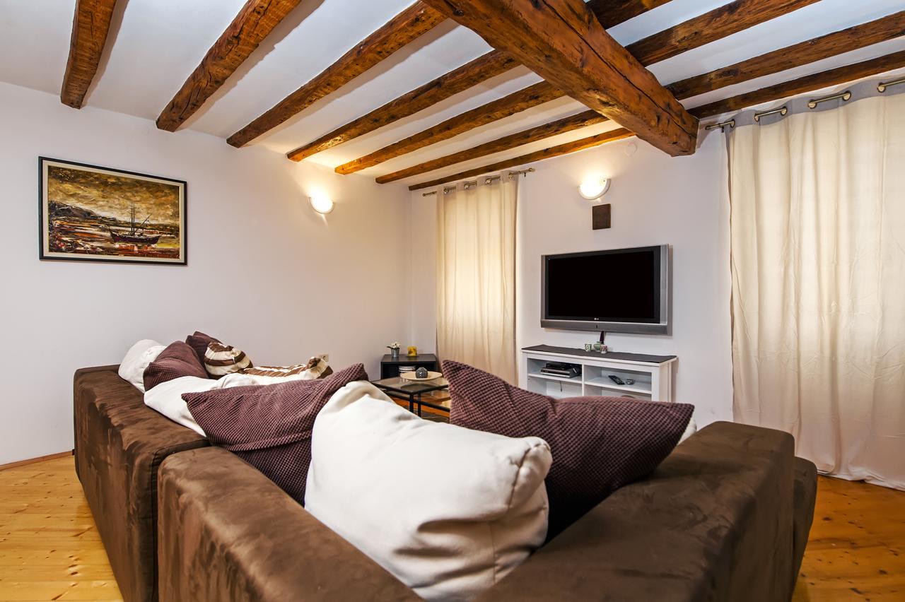 Apartment Marconi Rovinj Luaran gambar