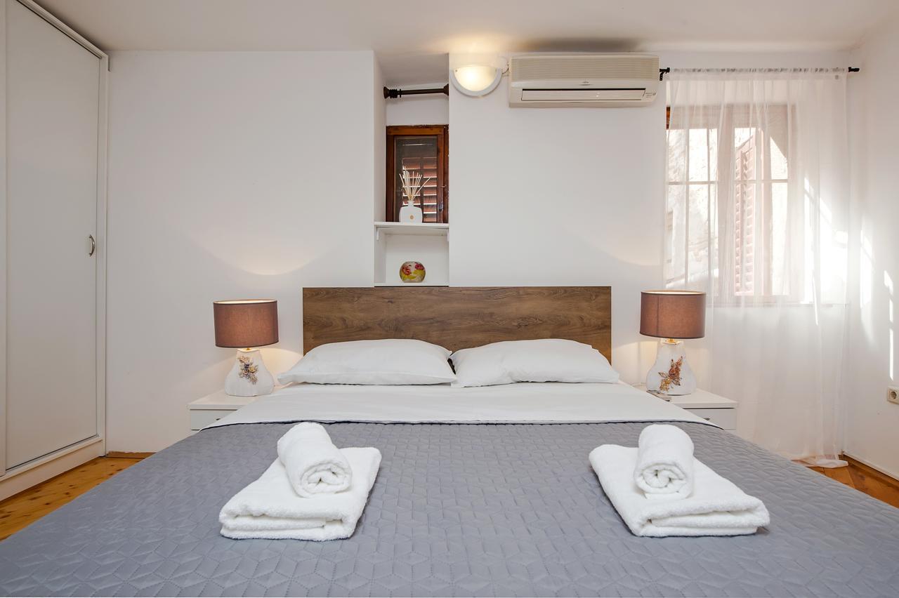 Apartment Marconi Rovinj Luaran gambar
